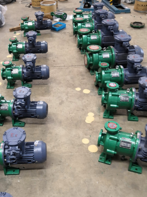 CQB氟塑料磁力泵.jpg